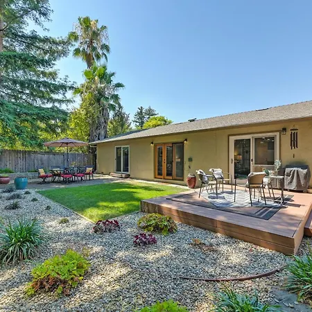 Family-Friendly Getaway Near Slide Hill Park Home